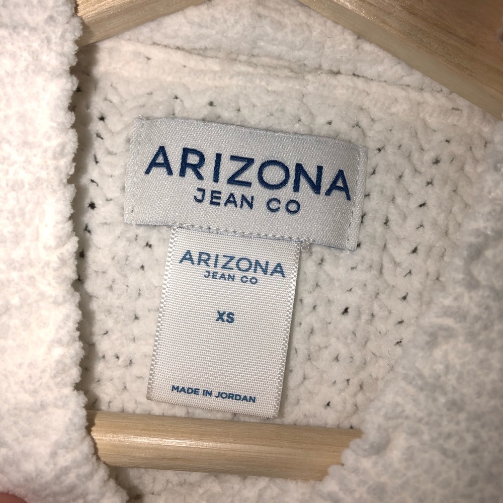 Sweater - Picture 2 of 3